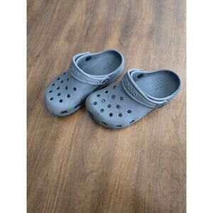 Toddler Crocs Gray Size 11